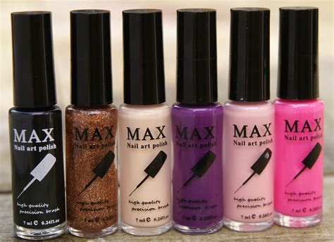 Max nails - 